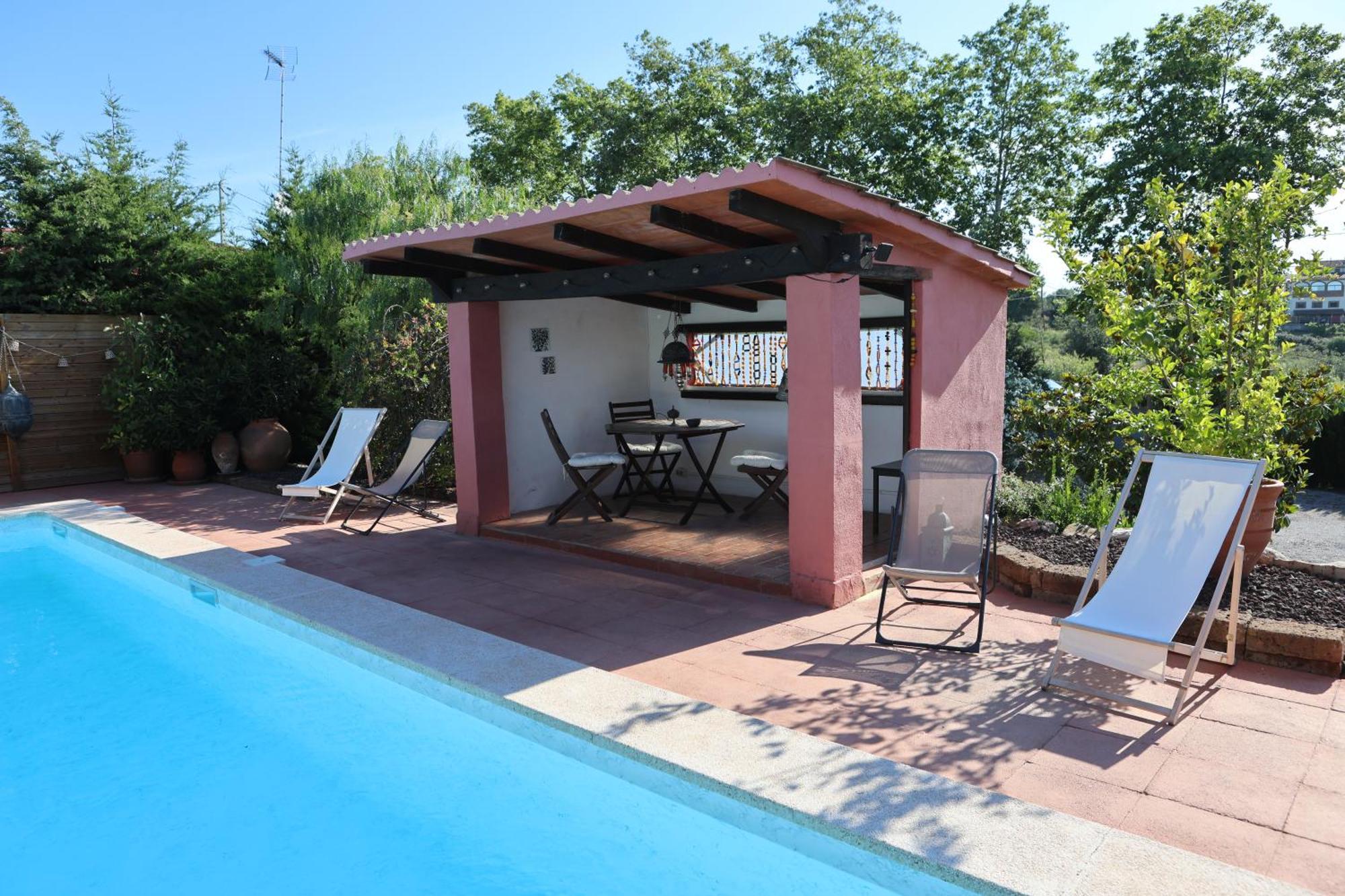 فيلا El Cedre Blau Vivienda Con Piscina En جرانويِرس المظهر الخارجي الصورة